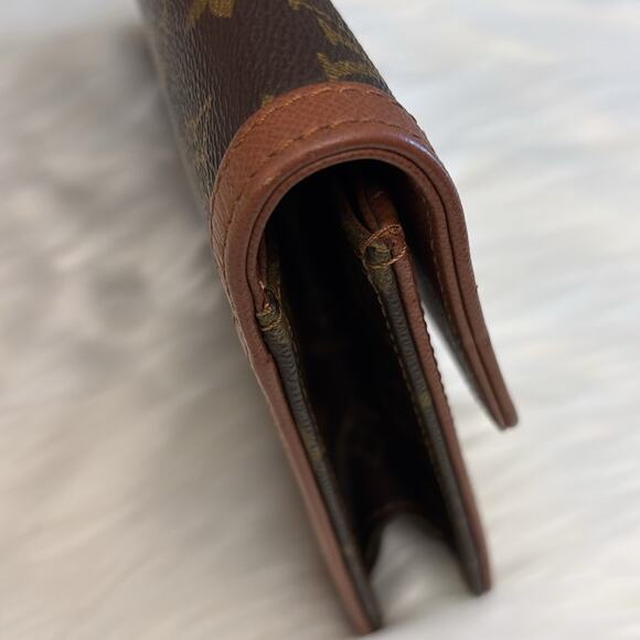 LOUIS VUITTON MONOGRAM POCHETTE DAM GM CLUTCH HANDBAG - Picture 7 of 15